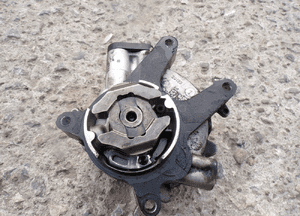 Pompa vacum alfa romeo giulietta fiat doblo ducato 1.6 mjet 55269729 1