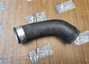 Rura Przewód Waz Intercooler Turbiny Turbo 2.0 TDI VW Transporter T5 Lift Caravella Multivan 11