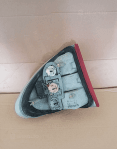 Lampa prawy tył tylna prawa Mercedes W210 A2108202264 2