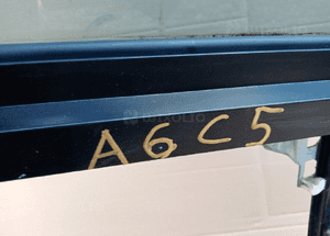 Mechanizm ramka drzwi lewy tył silniczek szyba Audi A6 C5 Sedan 6