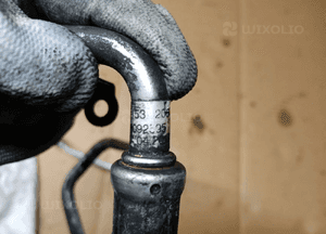 Przewód rurka chłodzenia turbiny BMW M5 G30 F90 4.4 V8 8092595 6