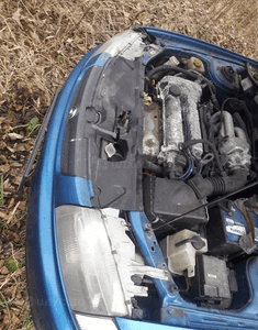 Mazda 323 323P BA 97-01 Pas przedni Wzmocnienie 5