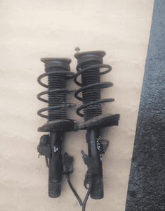 Mazda 3 BK 03-09 Amortyzator  Sprężyna Przedni 1