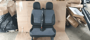 Fotel pasażera kanapa ławka dwójka Renault Trafic III Vivaro B 14- 1