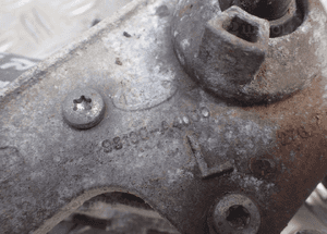 CARENS IV 13-18 SILNICZEK WYCIERACZEK PRZÓD LEWY 98100-A4000 RADOM 3