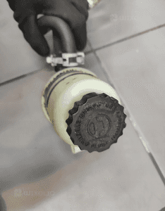 JEEP CHEROKEE LIBERTY KK 2.8 CRD 07-12r ZBIORNIK PŁYNU WSPOMAGANIA PRZEWÓD 6