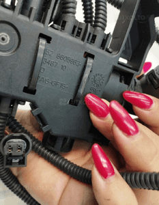 BMW F20 INSTALACJA SILNIKIA 8605964 5