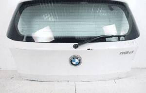 Klapa bagażnika tył bmw 1 E81 E87 4