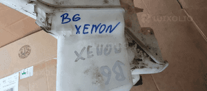 Zbiorniczek płynu spryskiwaczy pompki VW Passat B6 3C0955453N 9