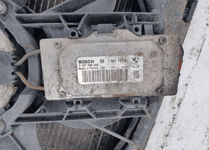 Bmw E81 E87 E90 E91 chłodnice komplet wentylator 7561711 7563259 8