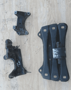 MERCEDES S 400 CDI łapa skrzyni biegów