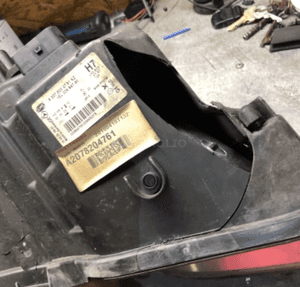 Mercdes E 207 lampa h7 prawa lewa Europa szkło soczewka 13