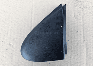 Renault Megane III 3 zaślepka błotnika przód prawy