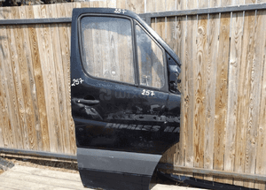 Drzwi prawe przód mercedes sprinter W906 crafter 1