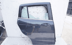 Drzwi prawy tył ford b-max bc