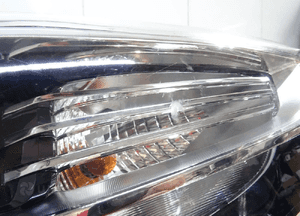 Hyundai IX20 lampa prawa przód przednia soczewka 5