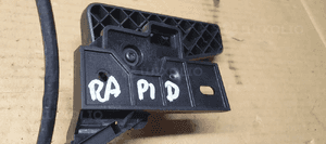 Linka dźwignia rączka otwierania maski Skoda Rapid 5JA823535B 6R1823633 9