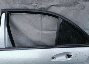 Drzwi lewe lewy tył Mercedes C Klasa W204 sedan 07-10r C775 2