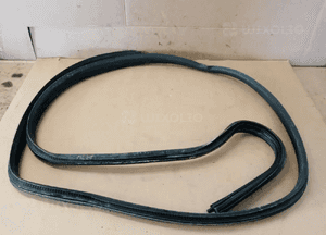 Uszczelka drzwi lewy tył tylna lewa Mercedes ML W163 A1636901598 1
