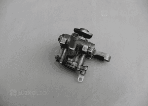 Pompa wspomagania BMW X1 E84 E87 E90 E91 E92 2,0 D N47 19A11 3