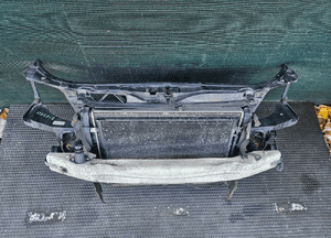 Pas Przedni Wzmocnienie Czołowe Belka Zderzaka Chłodnice Wentylator 2.0 3.2 FSI V6 AUDI A4 B7 1