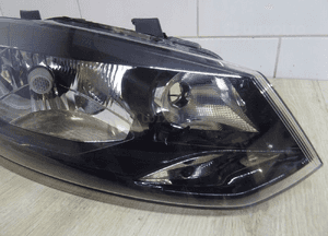 Lampa prawa vw volkswagen polo 6R1 6R1941016E 2