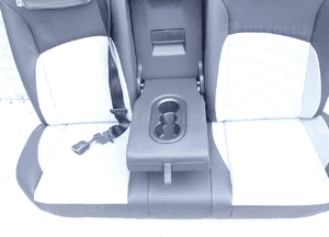 KANAPA TYŁ VW GOLF VIII 5H0885901K RADOM 8