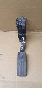Pedał potencjometr gazu Dacia Logan 1.5 DCI 8200386506 8200386506--B 1