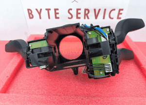 Audi A3 Manetki Przełącznik zespolony 8V0953521B 4