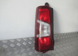 Lampa tylna tył lewa peugeot partner iii citroen berlingo iii opel combo e 9819235880 drzwi 2018 1