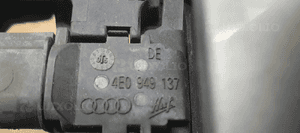 Klamka prawy tył tylna KEYLESS GO Audi A8 D3 4E0949137 7
