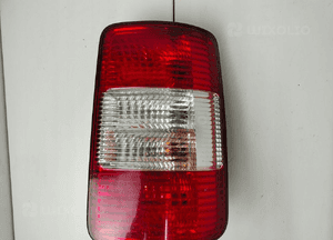 Lampa prawy tył vw caddy 03-10 3