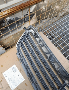 Atrapa grill mercedes c-klasa W204 w 204 5