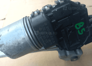 VW Passat B5 lift mechanizm wycieraczek przód silniczek 4