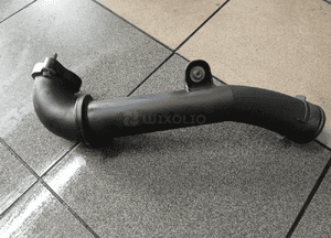 przewód rura powietrza vw audi 1.6 tdi 04l145762am