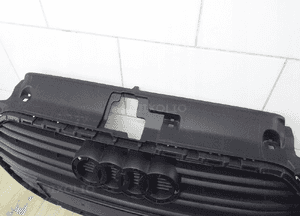 Audi A3 8V3 grill atrapa chłodnicy 8V3853651AA 9