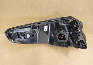 Lampa prawa tylna prawy tył bmw v 5 G30 sedan lift led 20- 3