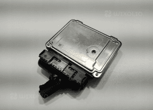 Komputer sterownik volkswagen caddy iii 2.0 tdi 03L906018NJ 0281018139 11- 3