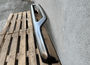 Zderzak przód przedni spoiler volvo XC40 inscription 31650115 cały 3