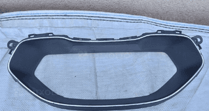 RAMKA OSŁONA OBUDOWA LICZNIKA AUDI Q3 II 83A857115 3