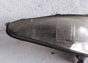 Toyota celica lampa przód przednia prawa 2