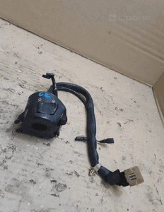 HONDA CBR 1000RR SC57-A PRZEŁĄCZNIK LEWY 6