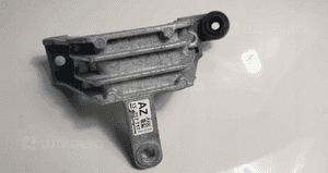 Insignia 2.0CDTI poduszka silnika osłona 13227717 1