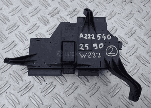 MERCEDES W222 SKRZYNKA BEZPIECZNIKÓW A2225402550 1