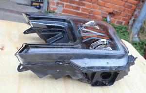 Lampa przednia lewa ford YAAF150-2042A eu F150 10