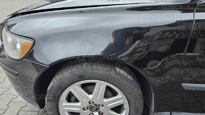 Volvo S40 V50 błotnik przód przedni  prawy 019-26 2