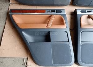 Fotele komplet kanapa boczki skóra ruda elektryczne VW Touareg 7L 24