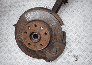 MCPHERSON PRAWY PRZÓD SETA LEON II 1.6B RADOM 2