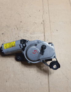 } SILNICZEK WYCIERACZKI TYŁ Seat leon oryginał 5p0955711c 1