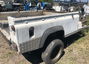 Błotnik tylny prawy ćwiartka Land Rover Defender Hardtop 1